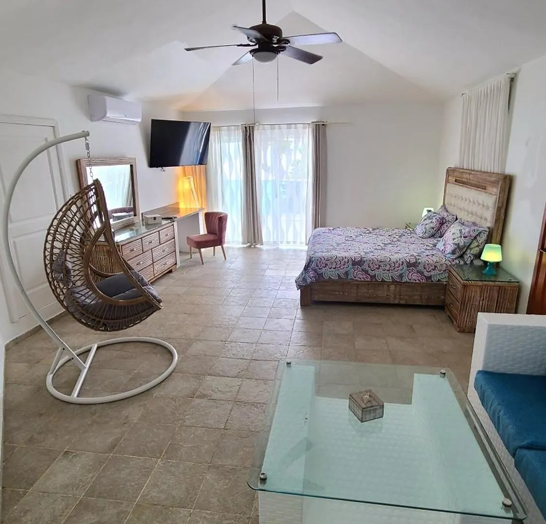 Triton Hotel Boutique & Restaurant Guayacanes